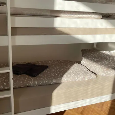 Apartment - Modern - Free Parking - Top2 *